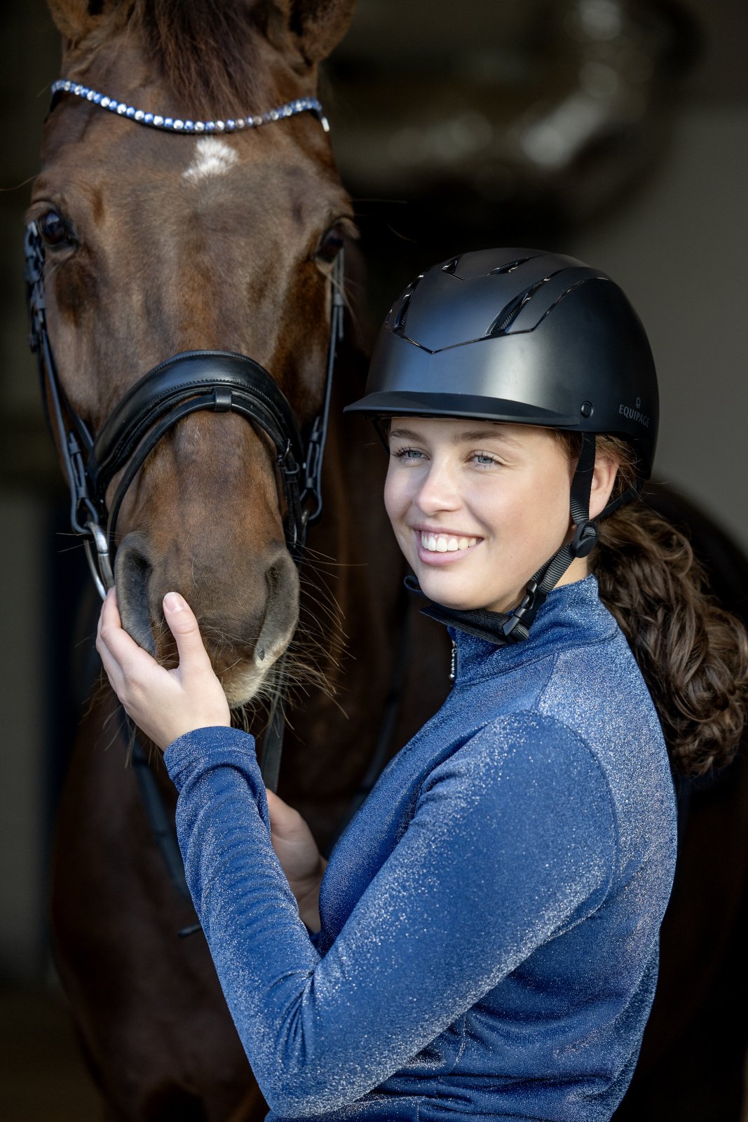 Equipage Vilma Ridehjelm - Sort 